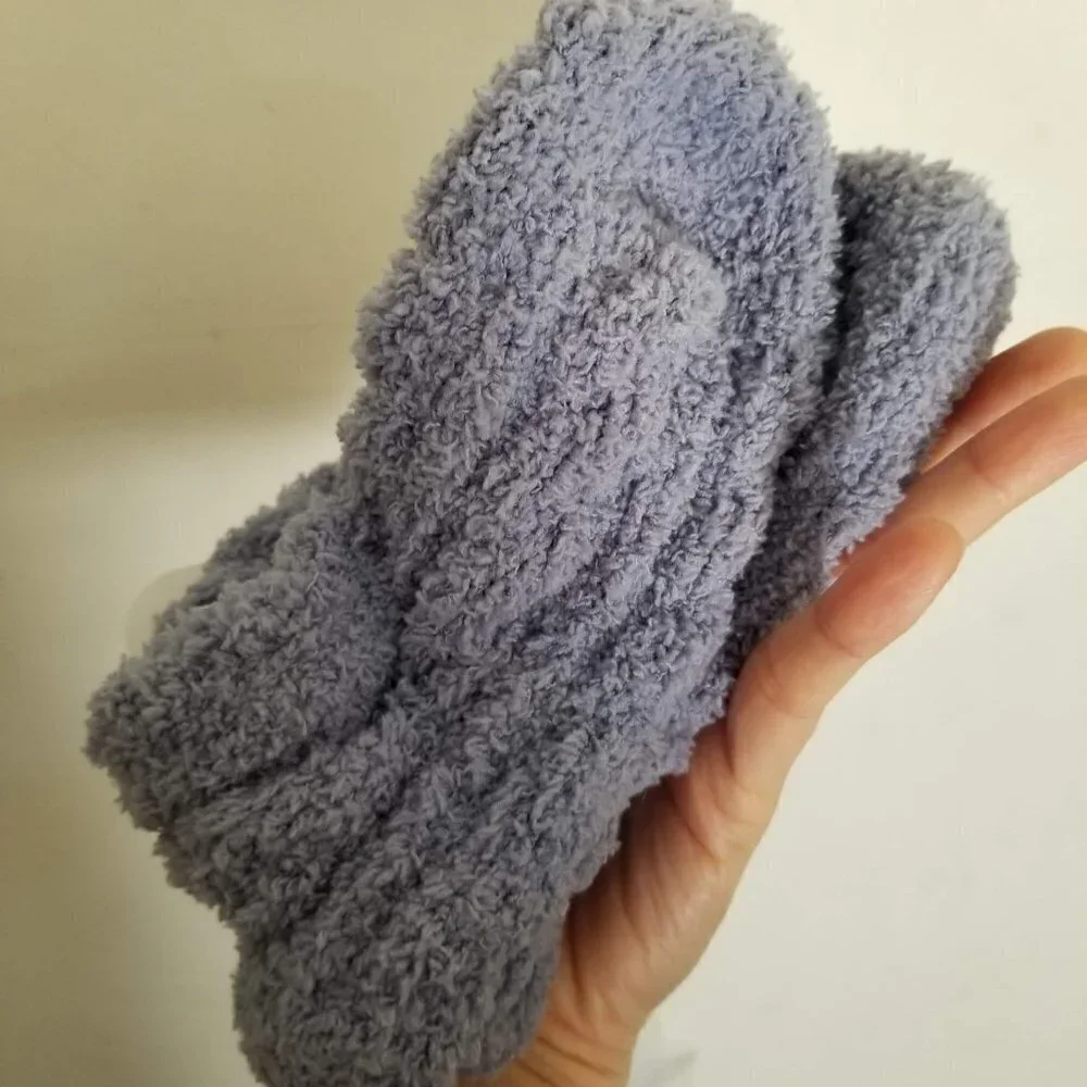 NEW High Quality Fuzzy Cozy Pom Pom Slipper Socks